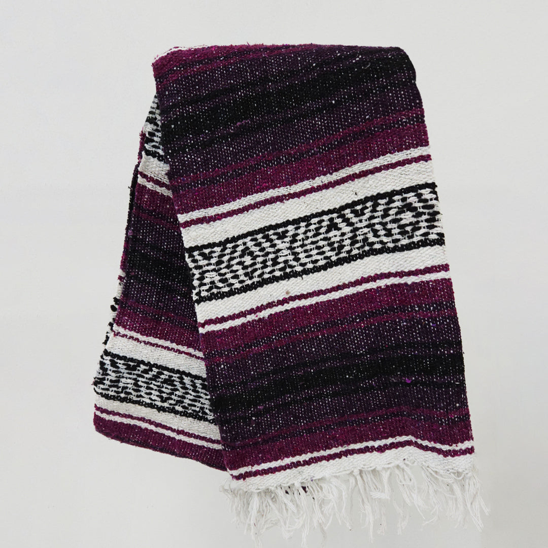 Falsa Artesanal 1.90m X 1.20m Cobija Multiusos Mexicana Violeta Oscuro