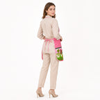 Mandil Delantal Ajustable Multiusos Repelente 65x50cm Rosa Granja