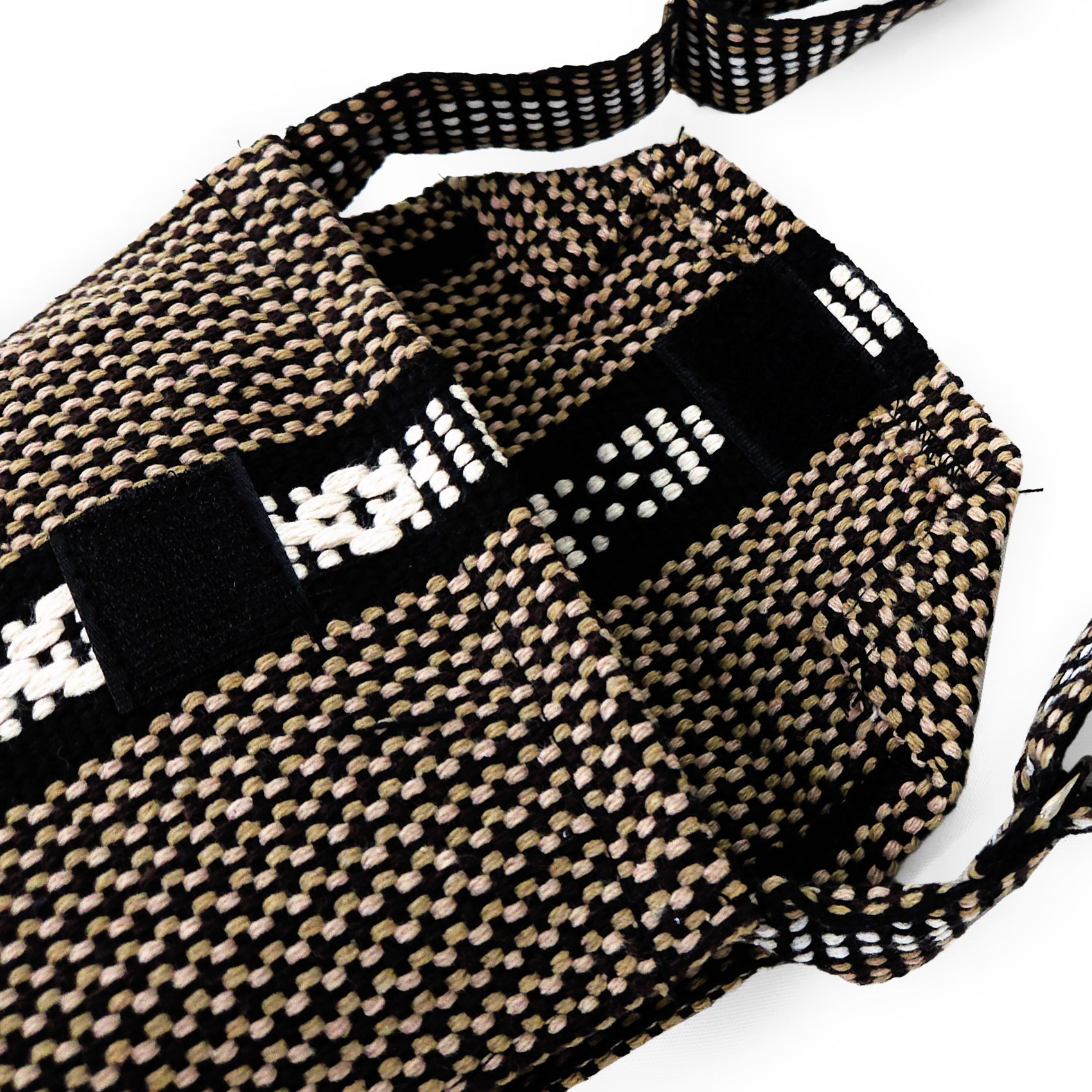 Morral Artesanal Pequeño Con Correa Ajustable Unisex 16x20cm Marrón