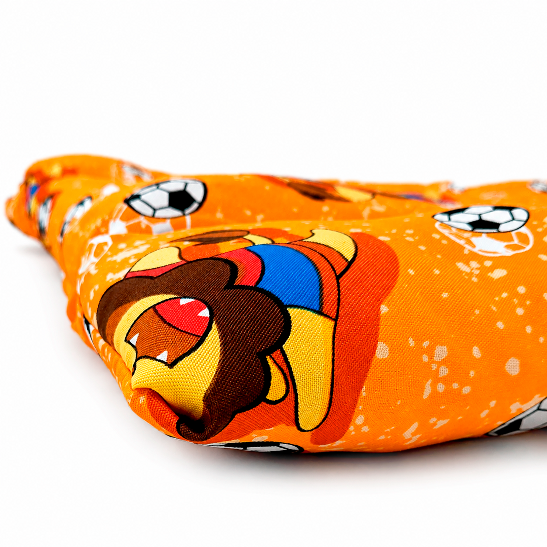 Tapete Estampado Y Acolchado Transportadora Para Mascota León Futbolista Amarillo